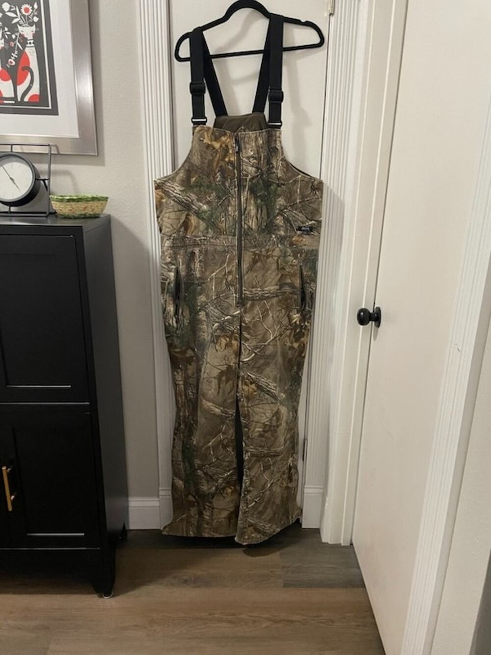 Gander Mountain Guide Series Men’s Camo Insulated Bib Overalls Size Large